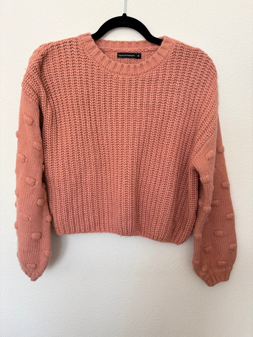 Madison and Moon Bubble Sleeve Sweater Size: M